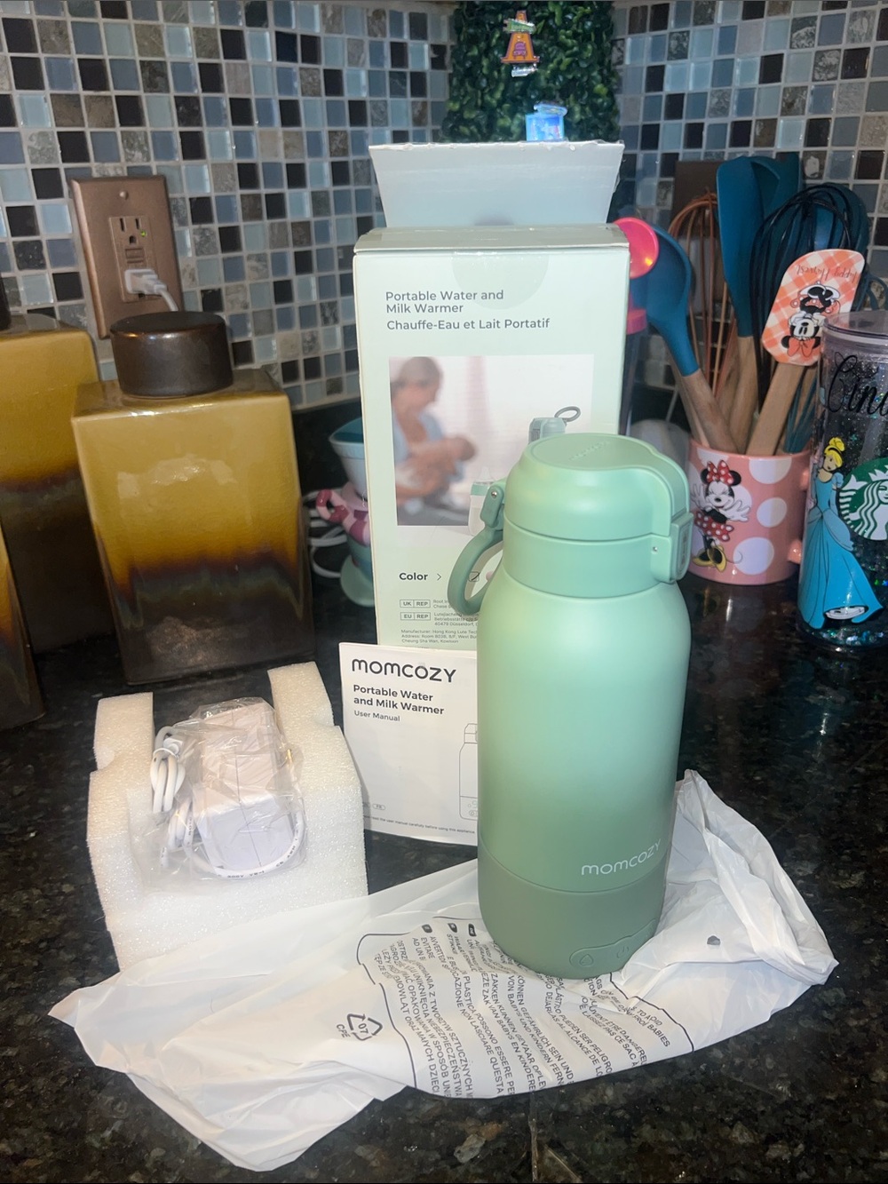 Momcozy Portable Water & Milk Warmer - Seafoam Green- New Open Box